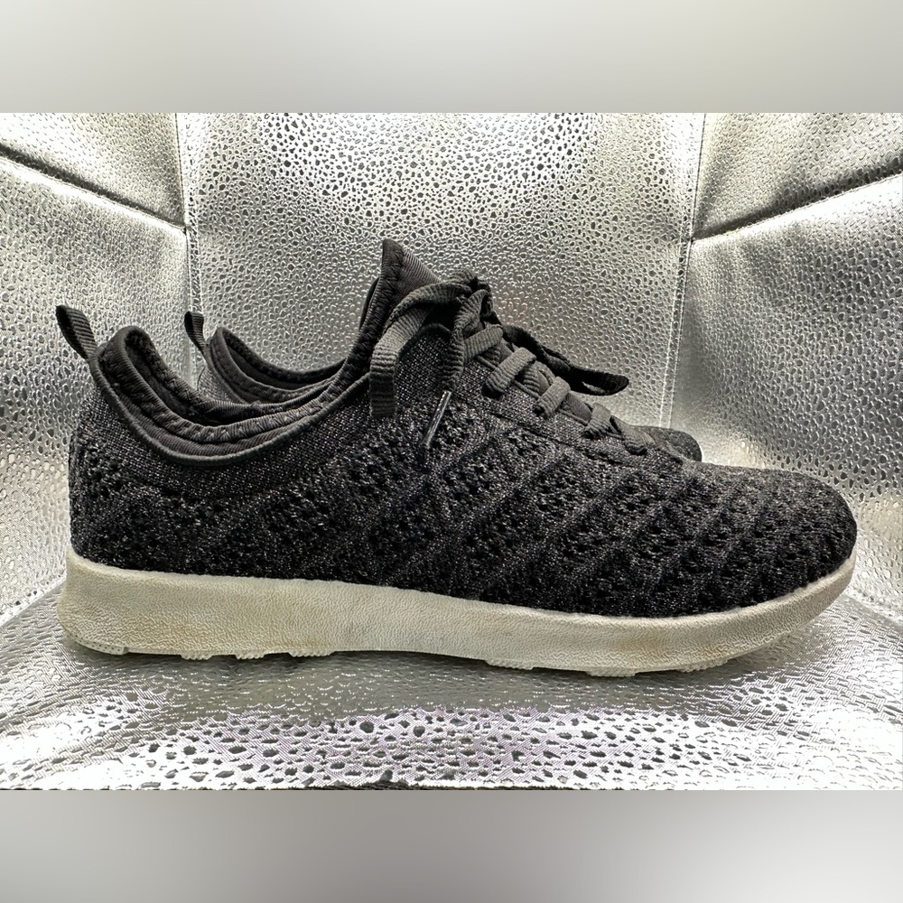 “NOT RATED” WOMENS BLACK KNIT SHOES